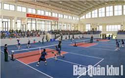 Quân khu tổ chức giải Pickleball chào mừng Đại hội Đảng